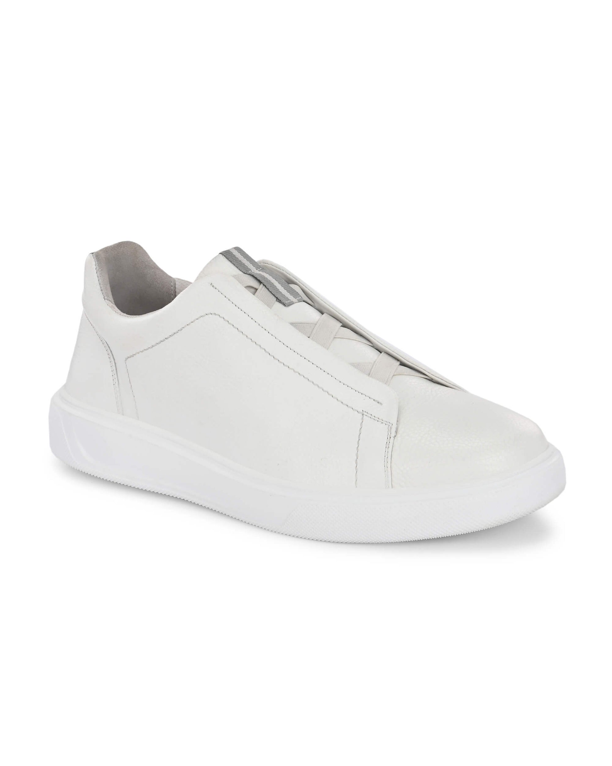 Aero Dash White Leather Sneaker