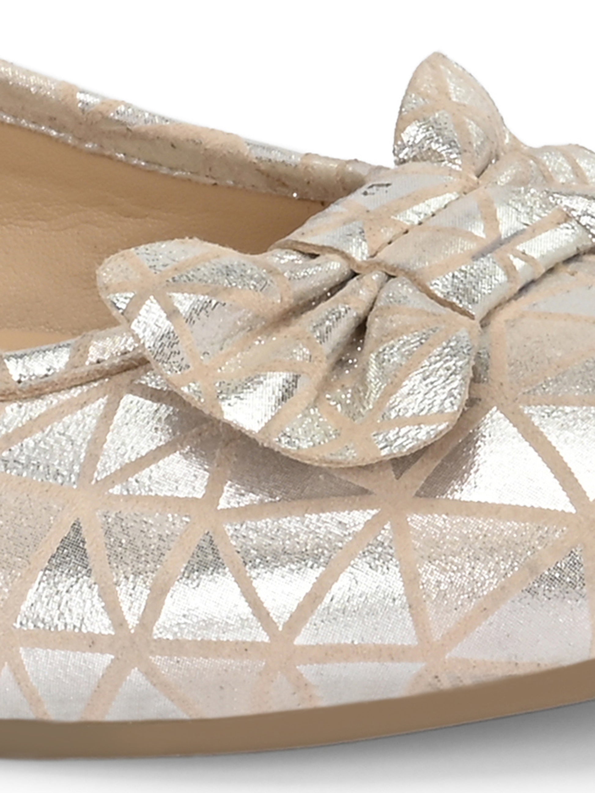 Champagne Gold Color Ballet Flats – Geometric Shimmer Bow