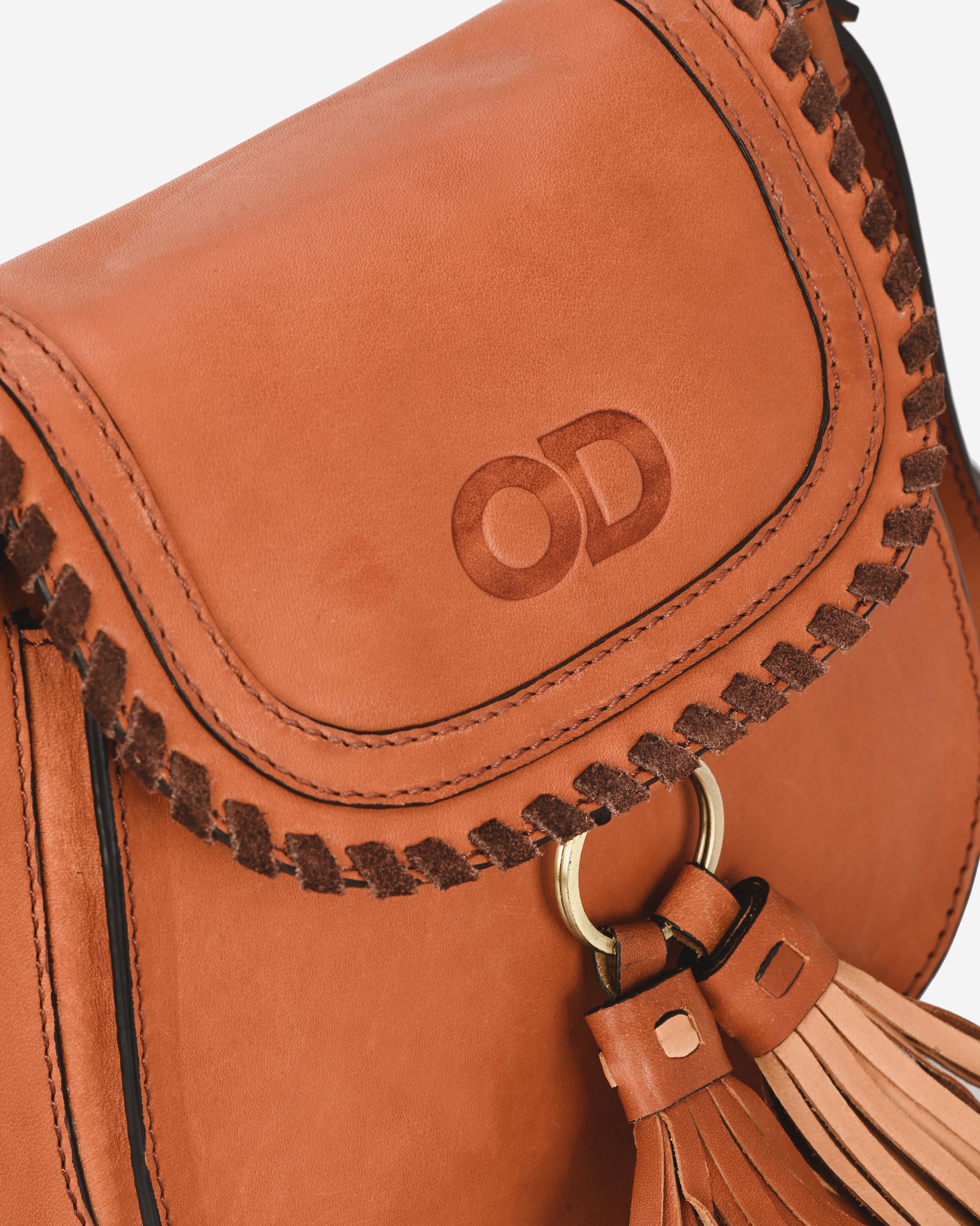 Enchantia Sling Leather bag