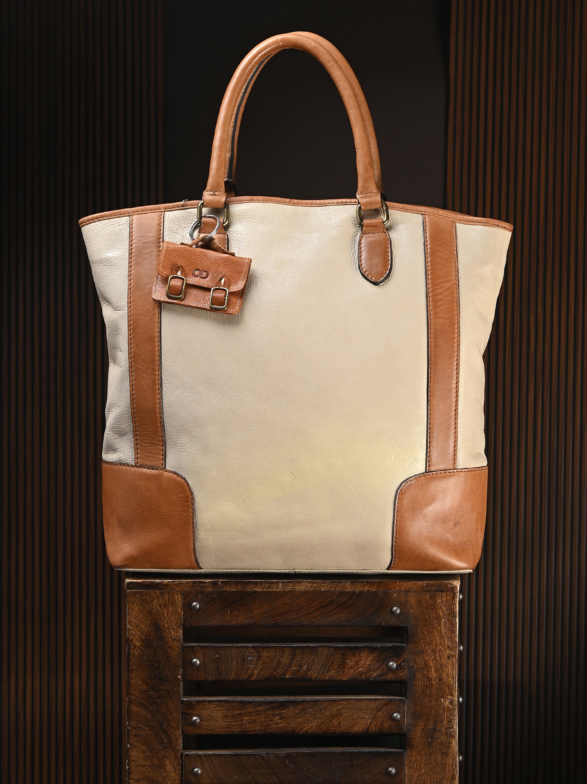Sole Di Toscana Tote Bag