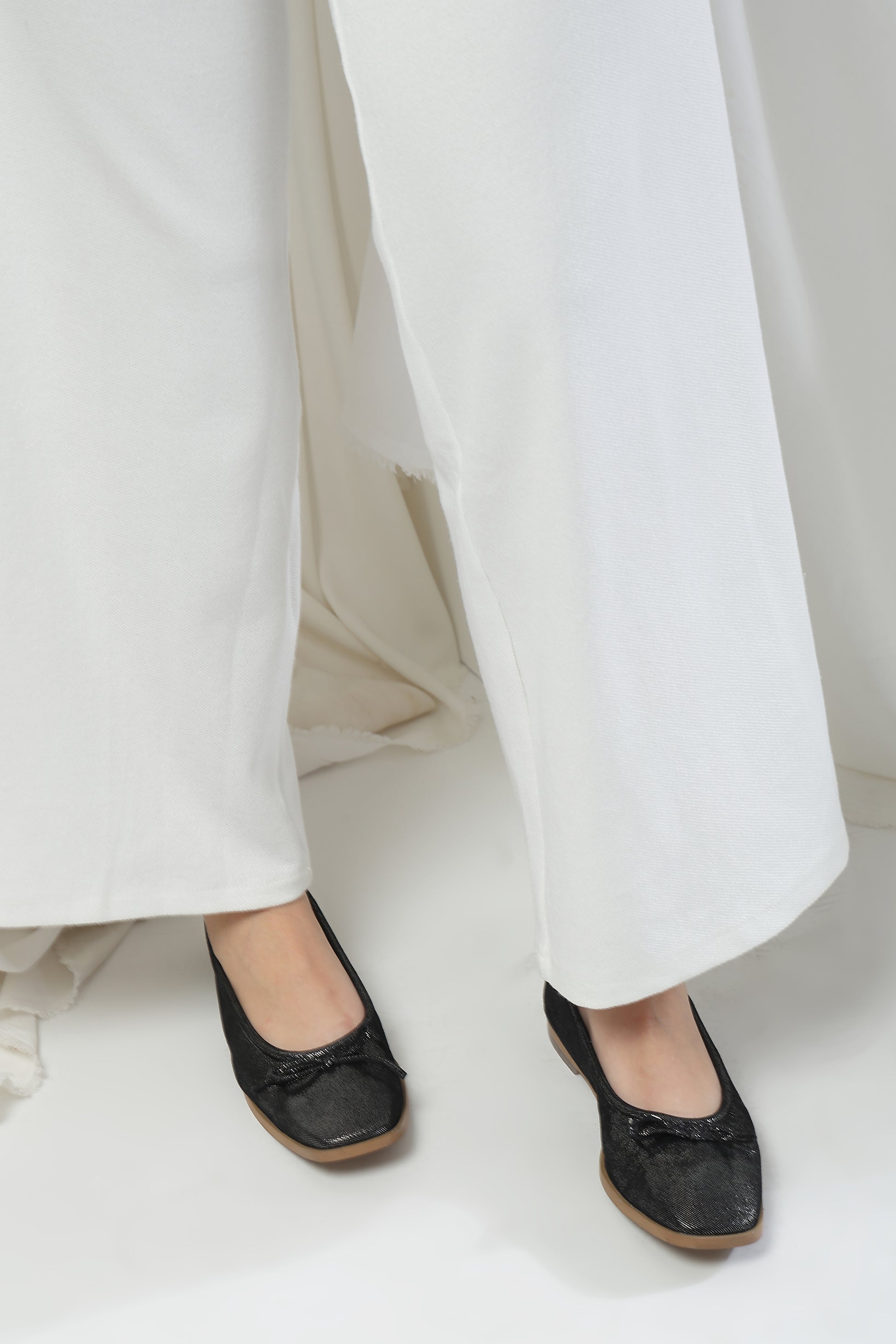 Black Color Shimmer Bow Ballet Flats – Iridescent Party Shoes