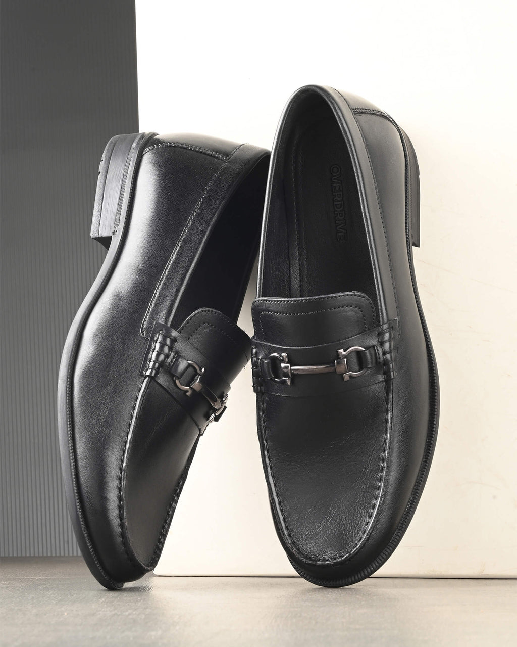 Robin Black Loafers