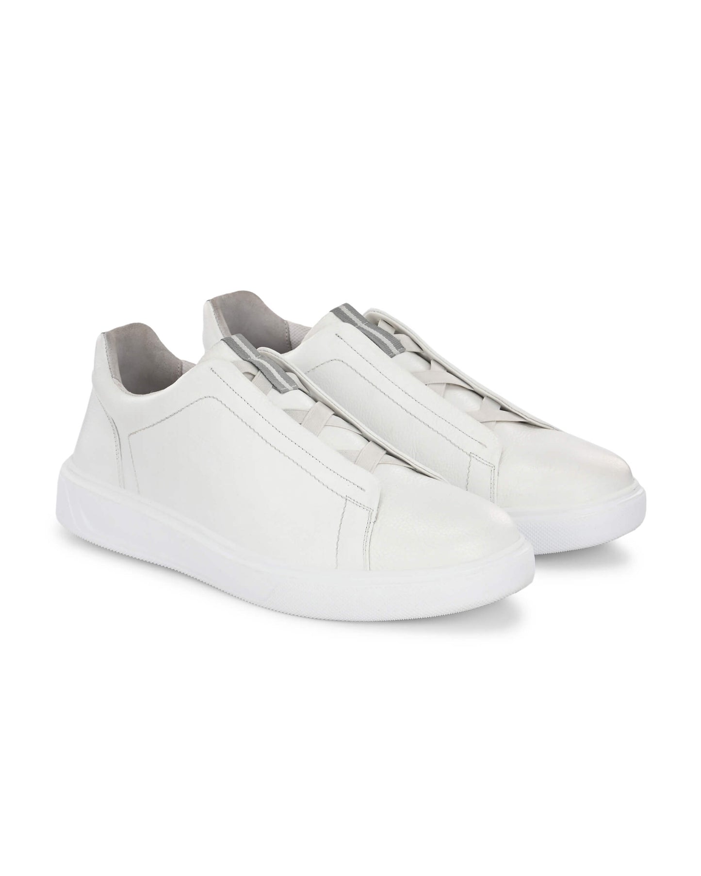 Aero Dash White Leather Sneaker