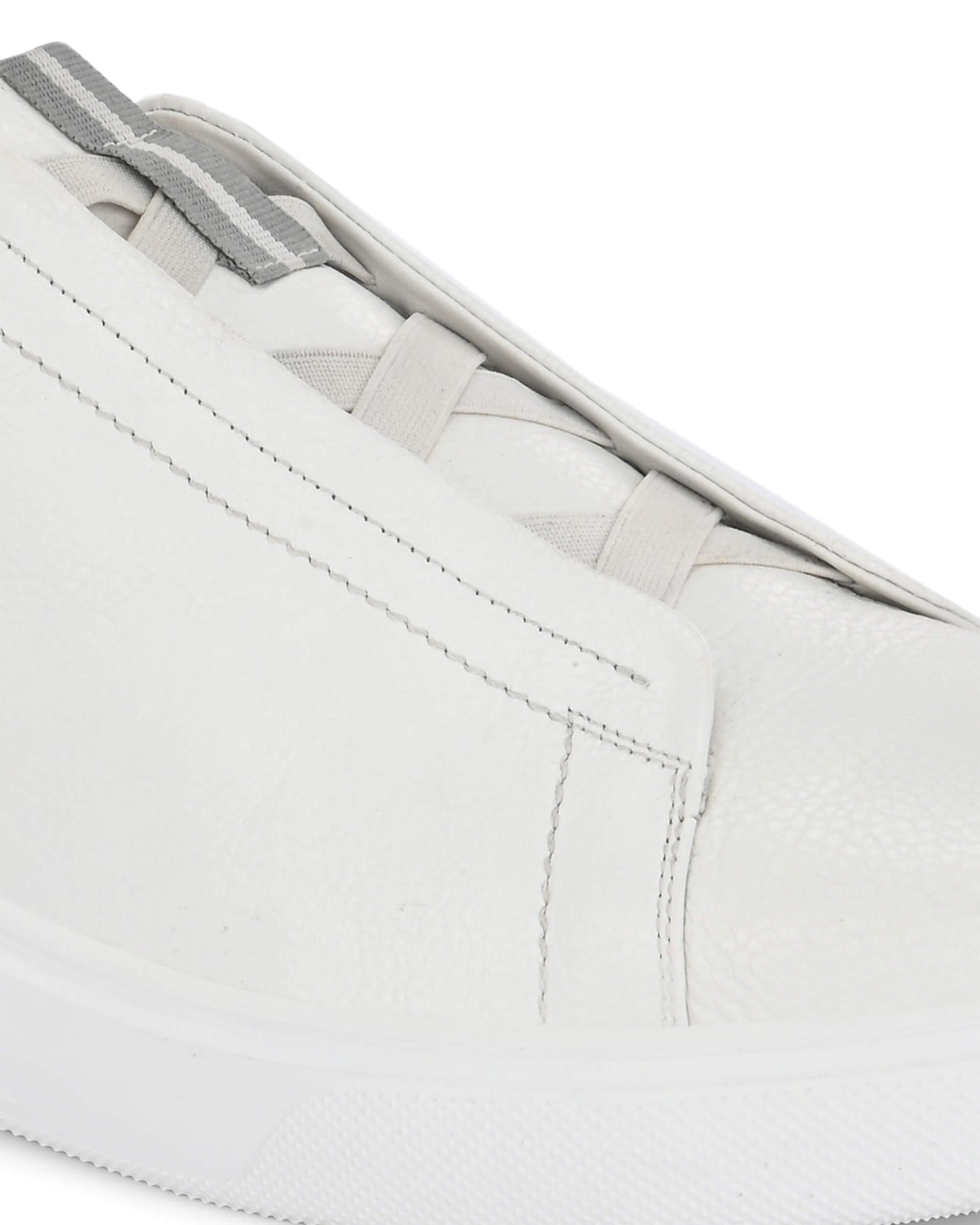 Aero Dash White Leather Sneaker