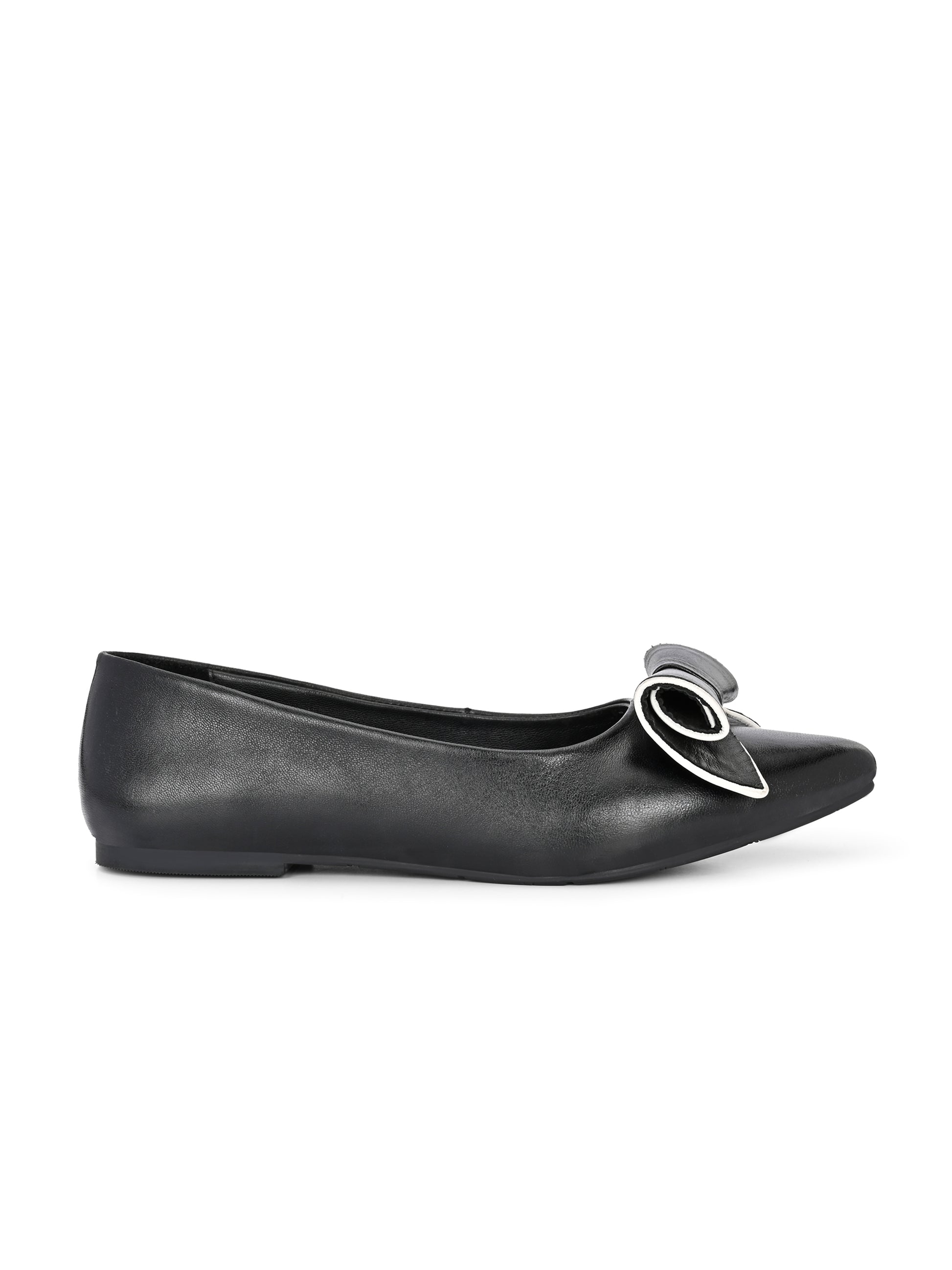 Black Pointed Flats