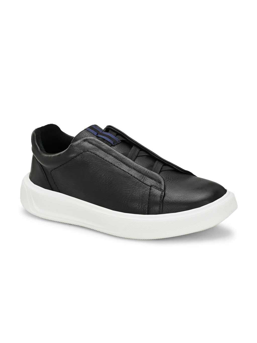 Aero Dash Black Leather Sneaker