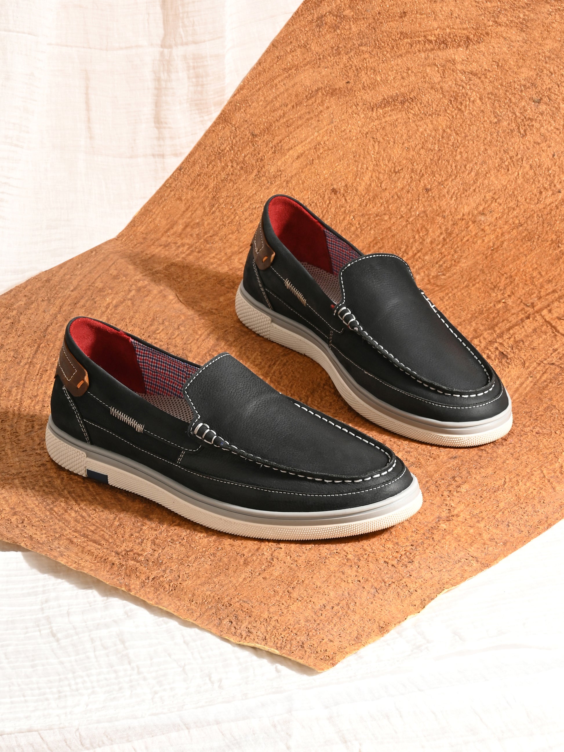 Noir Drift Loafers – Black with Contrast Stitch