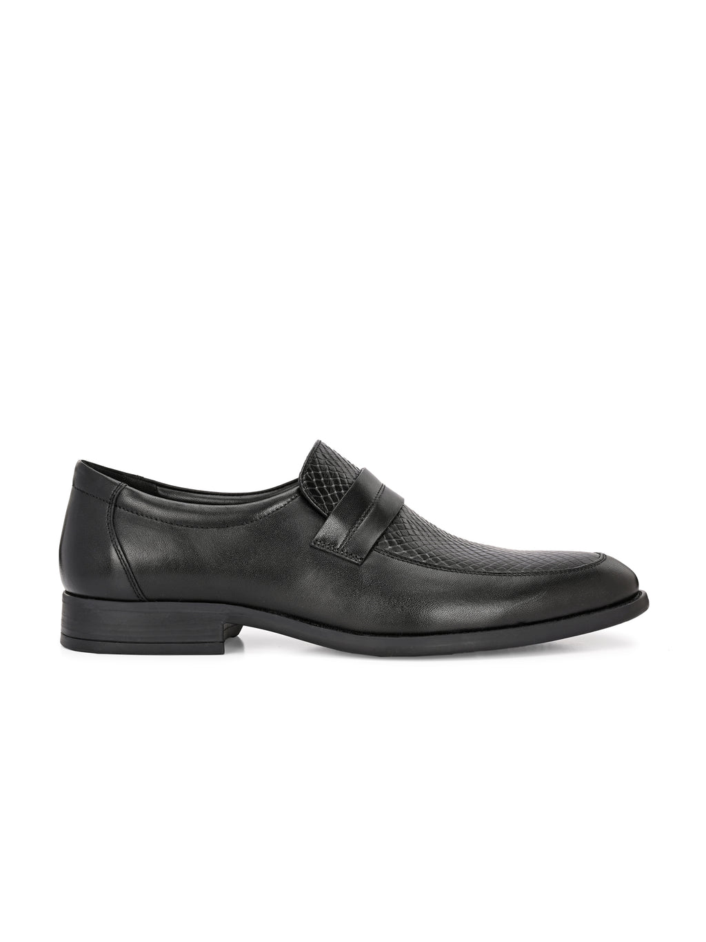 Black Royale Textured Loafers