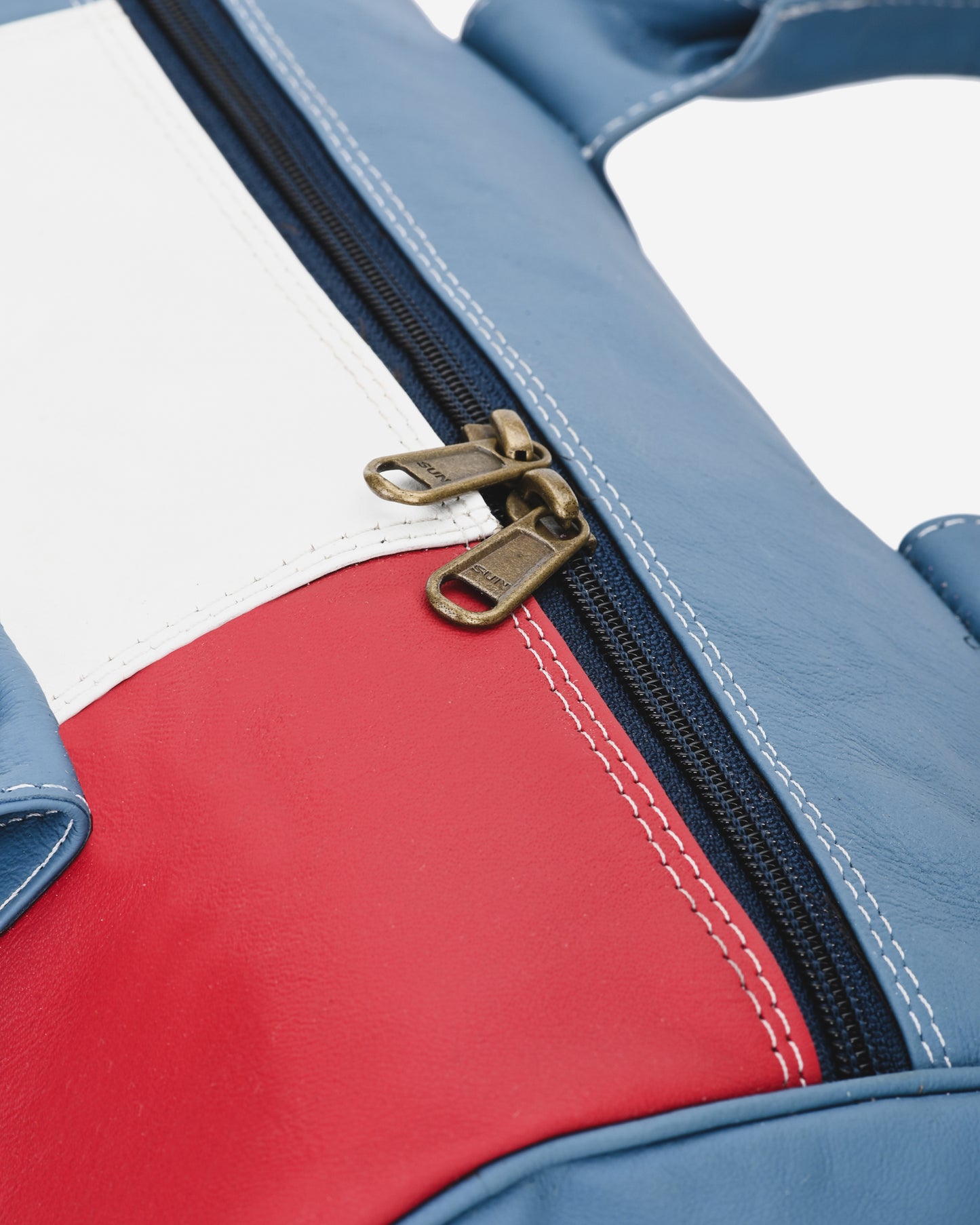Paris Weekender Leather Bag (L)