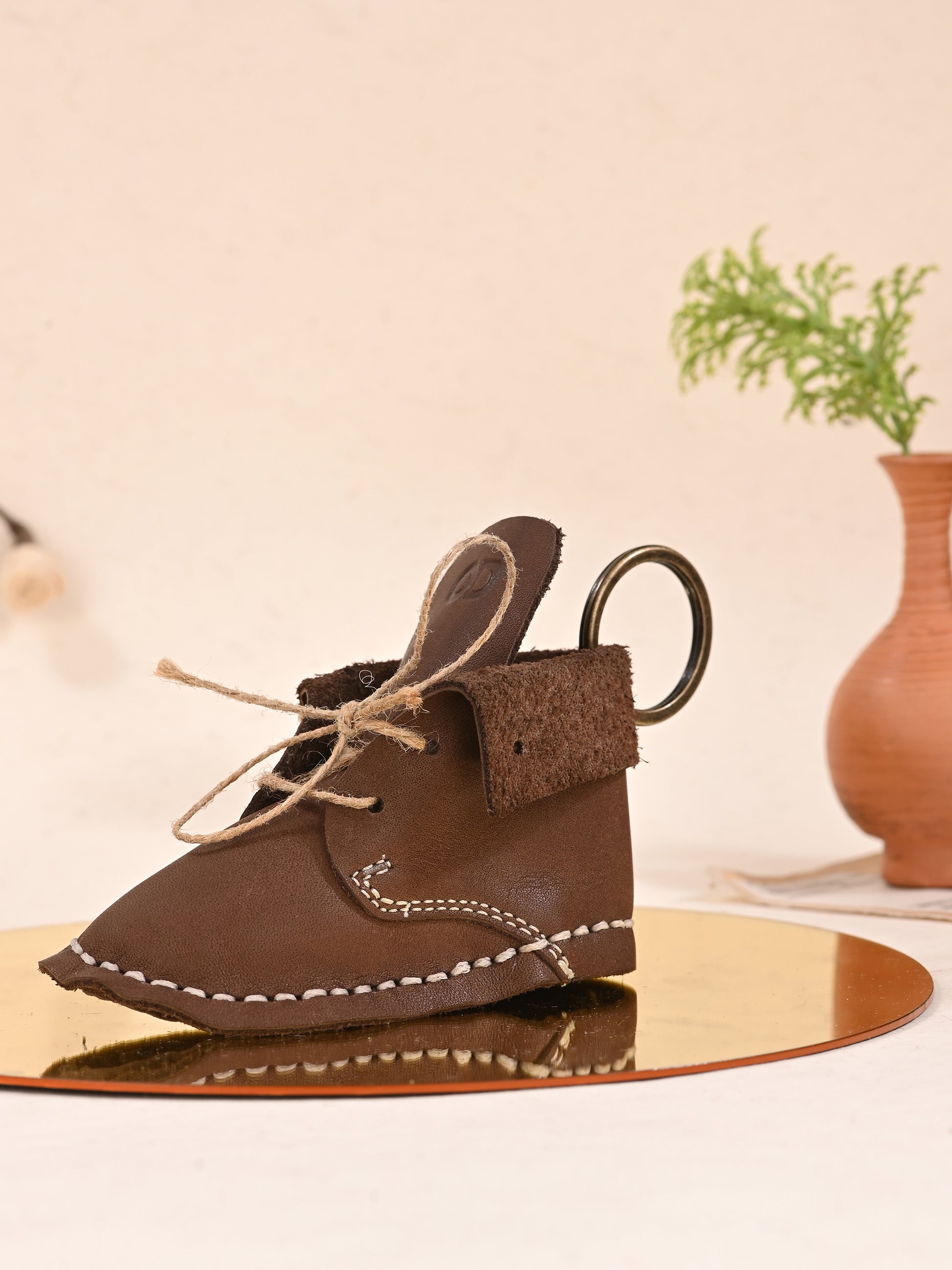 Cacao Leather Boot Key Ring