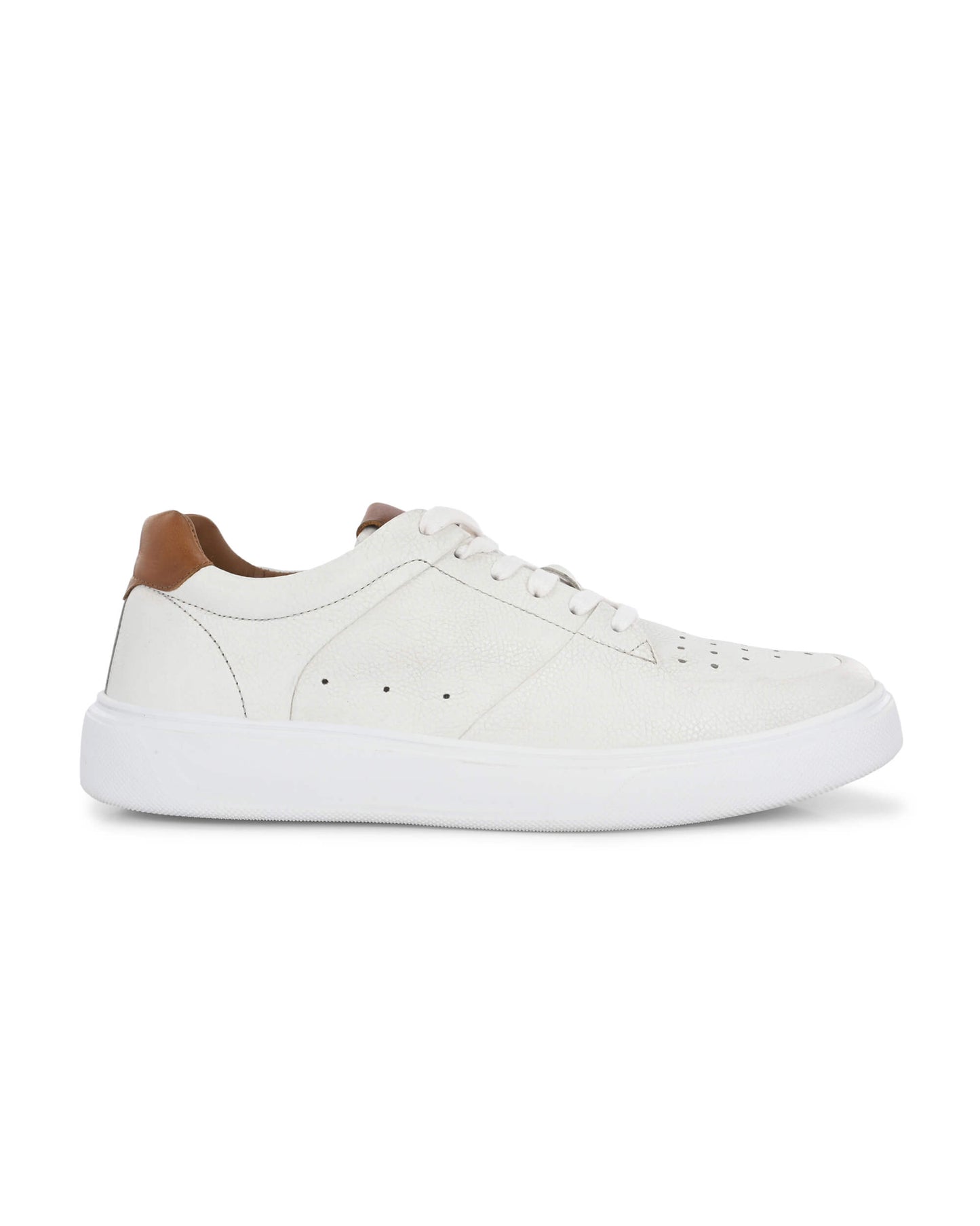 Falcon Flex White Leather Sneakers