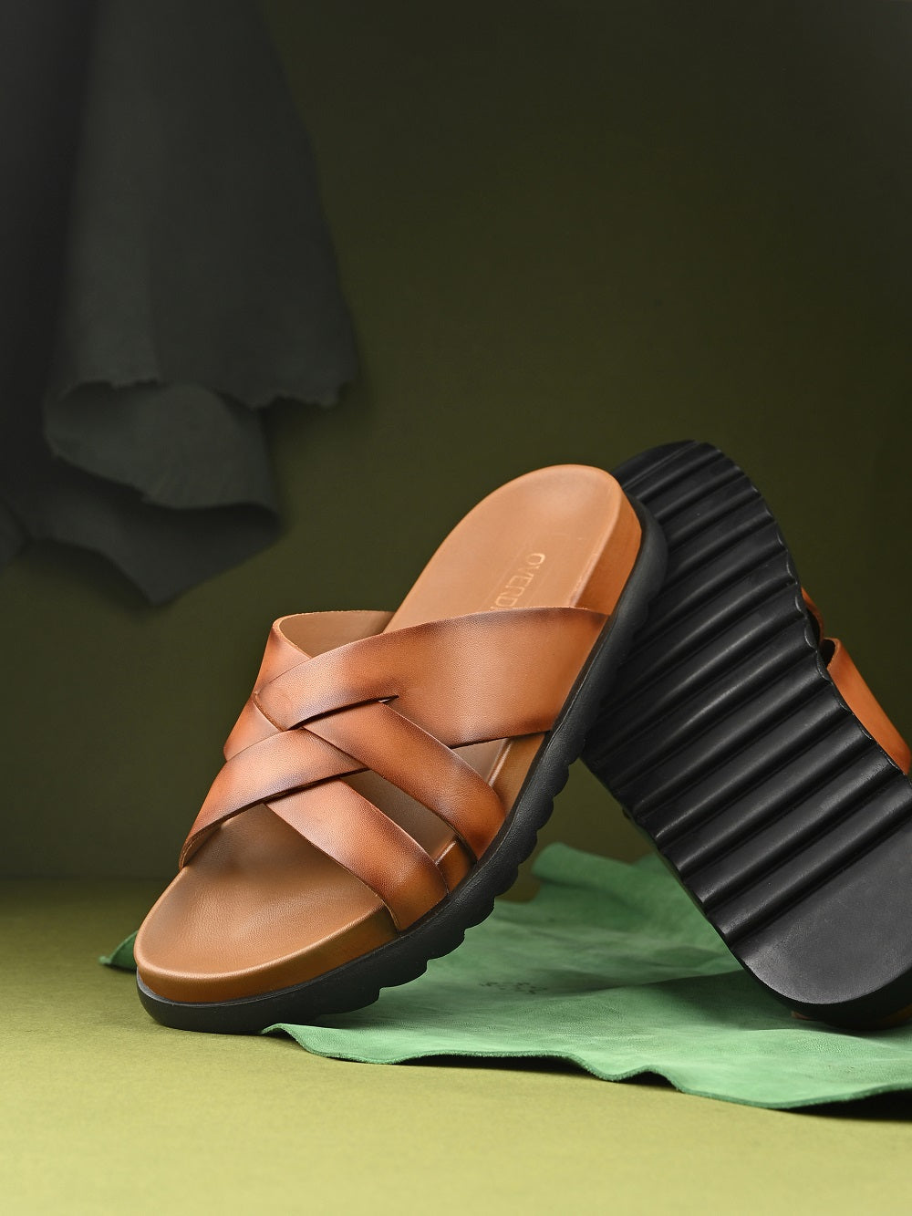 Cosmo Slide Tan