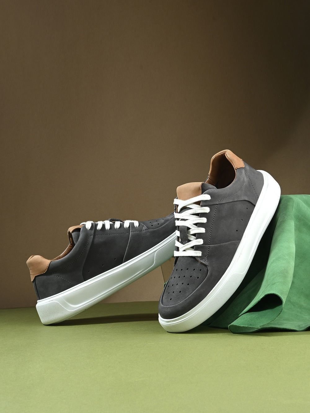 Steller Stride Grey