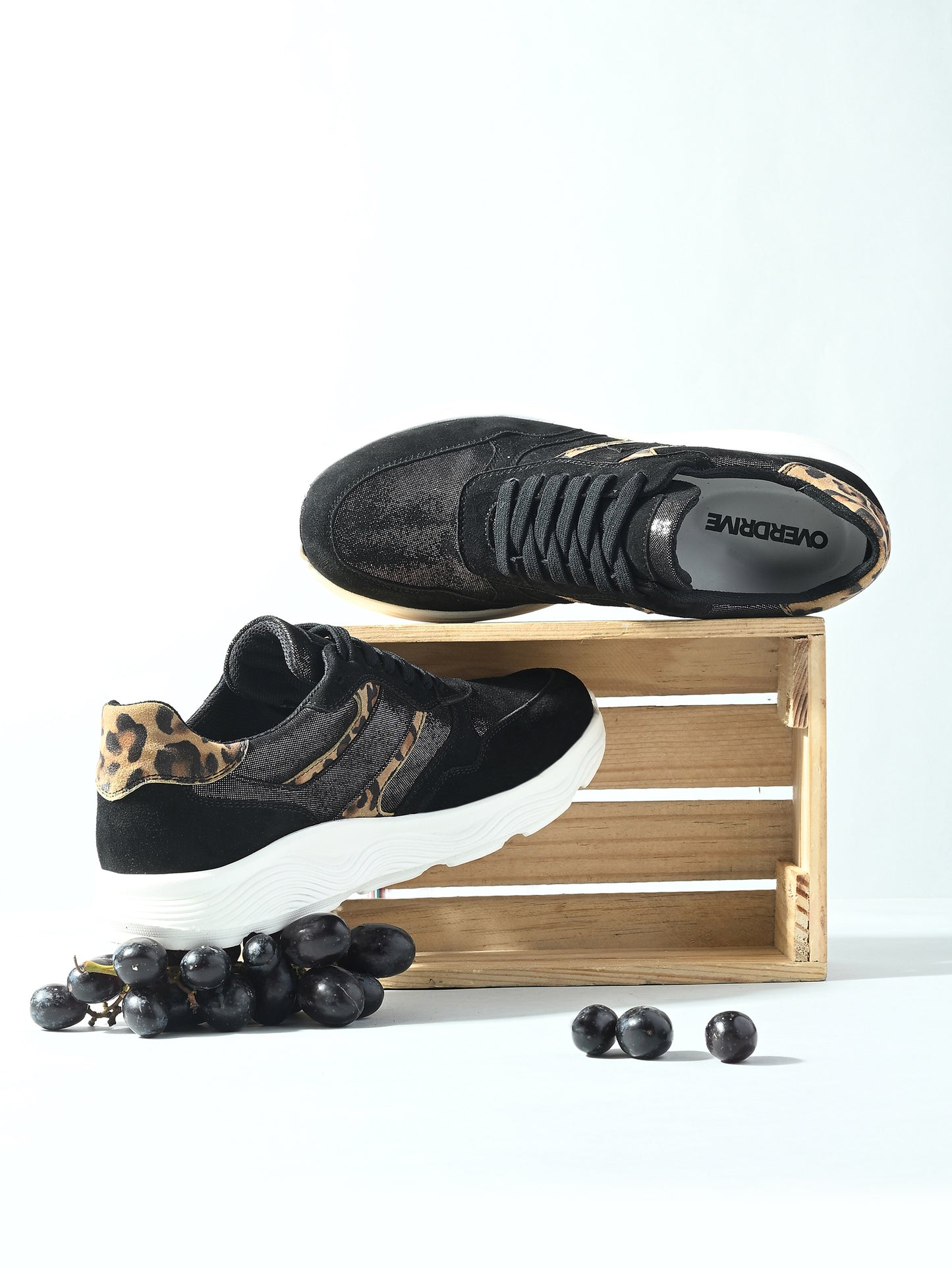 Berry Noir Leather Sneakers