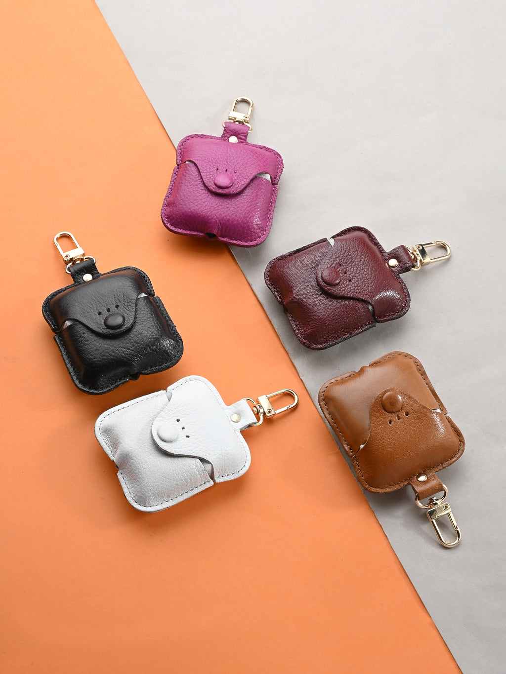 Fuchsia Chic leather AirPod case