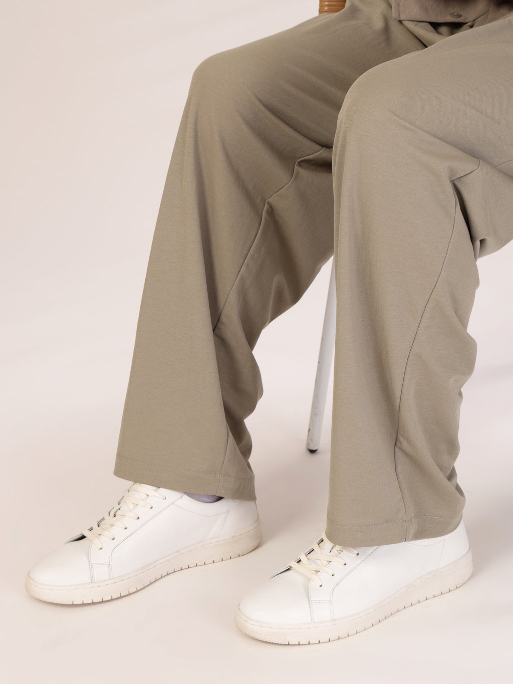 Dawn Runner White