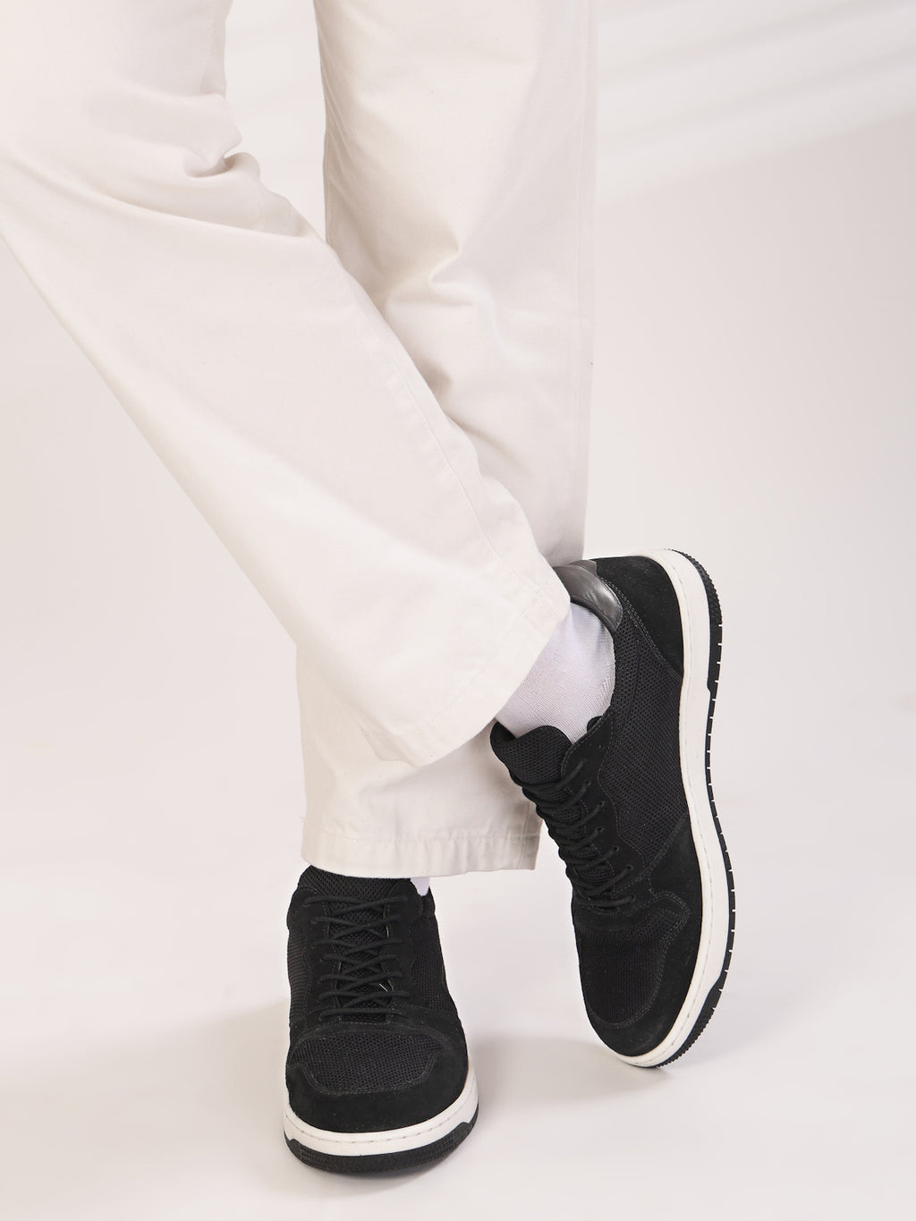 Eclipse Black