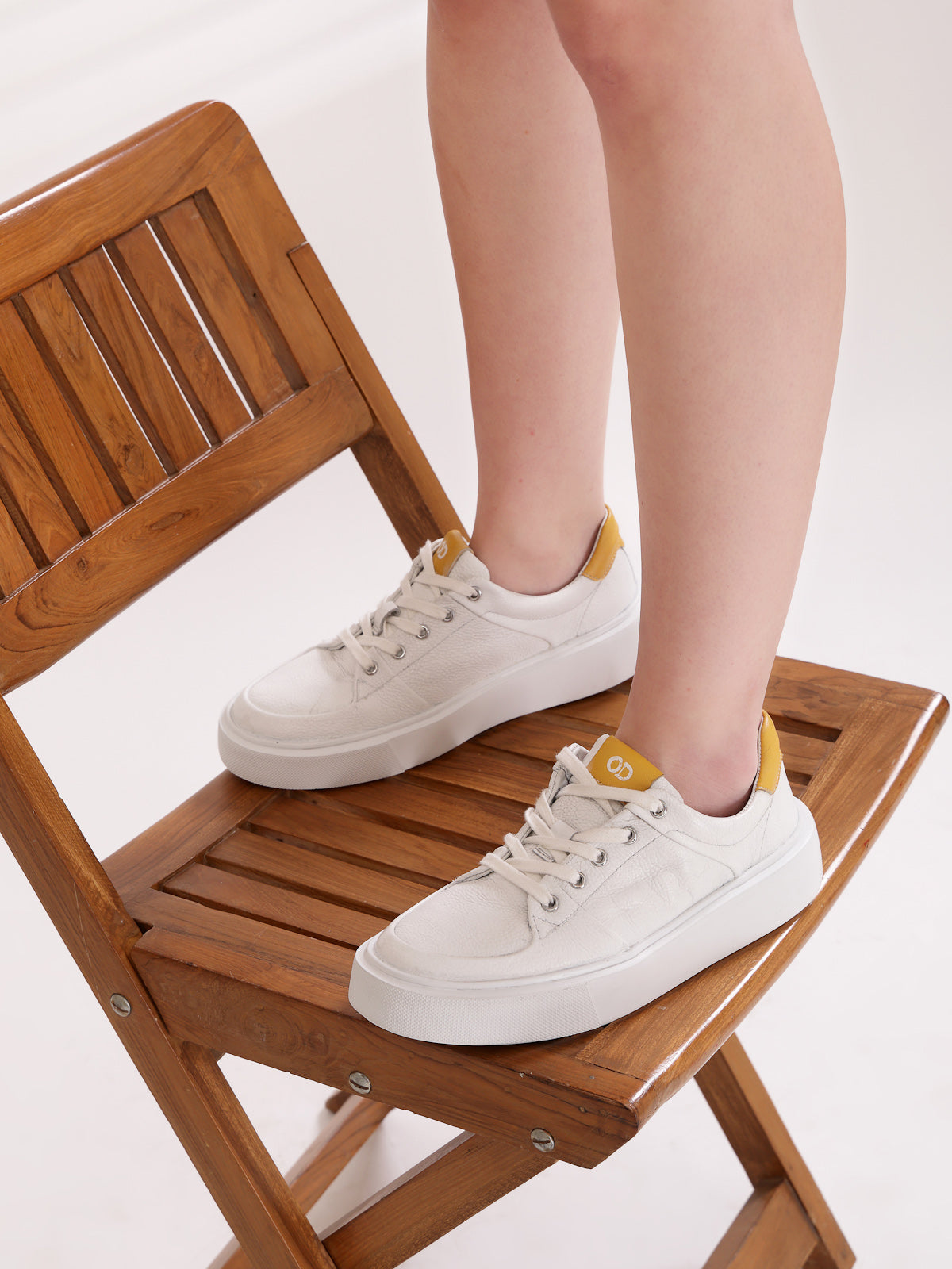 Velocity White Tan Leather Sneakers