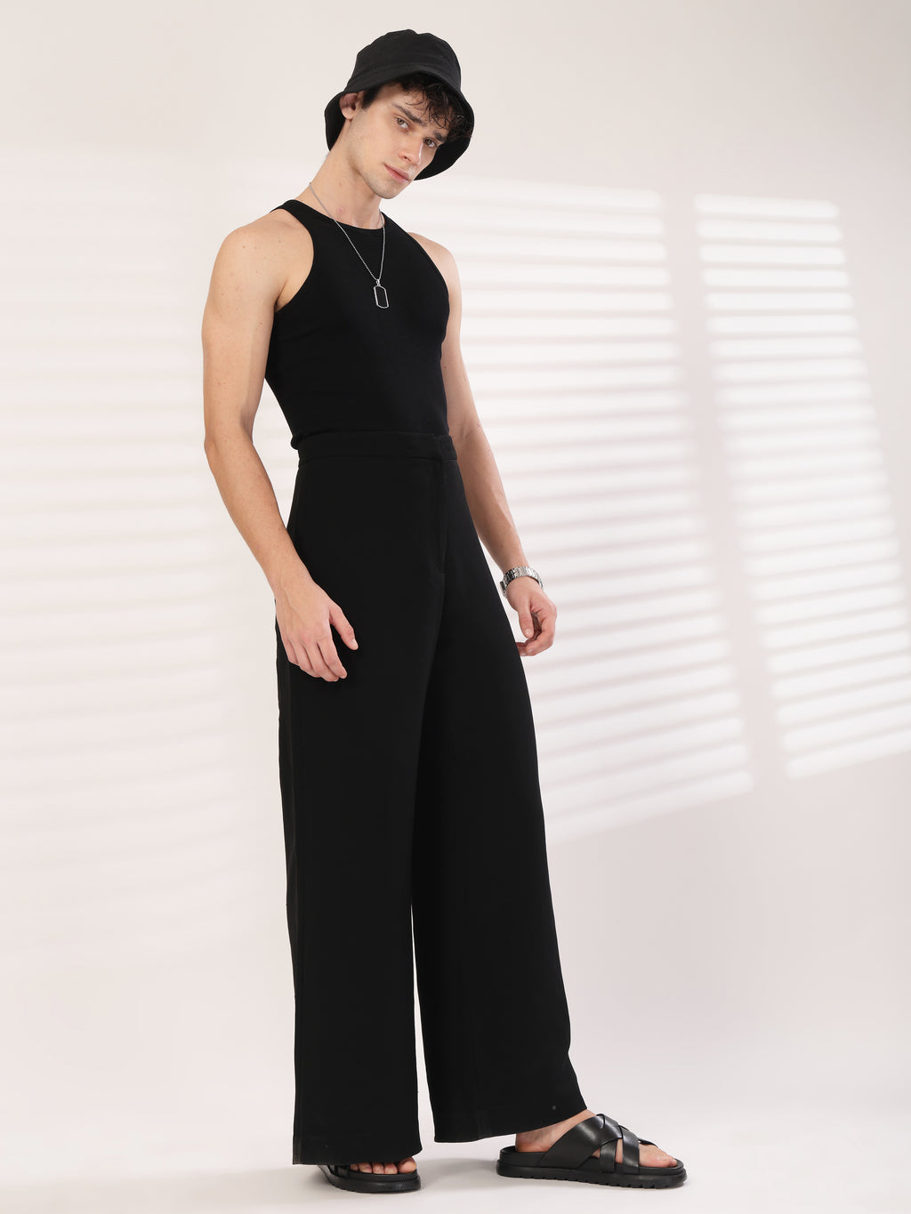 Cosmo Slide Black