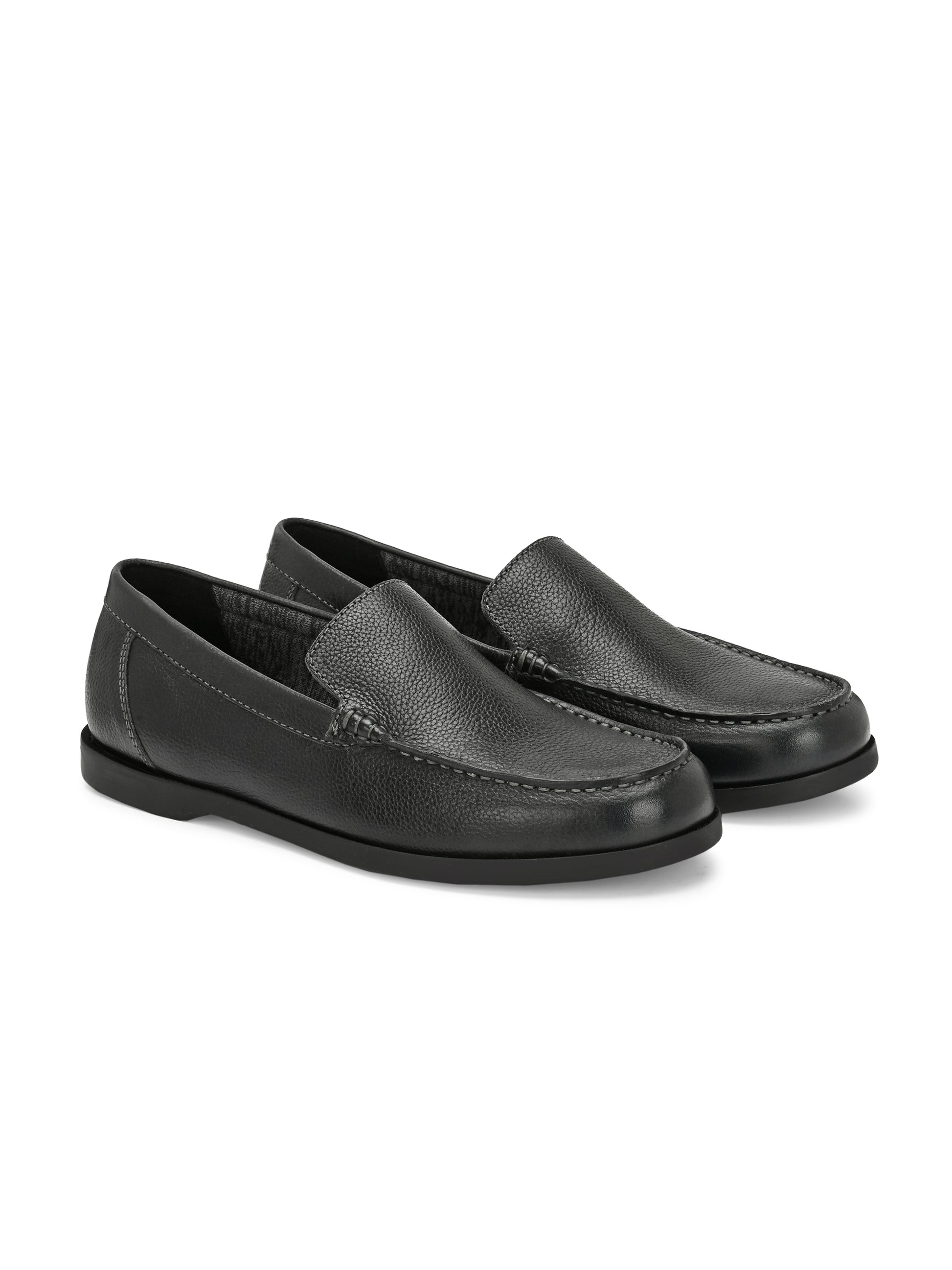Onyx Ease – Black Textured Leather Loafers